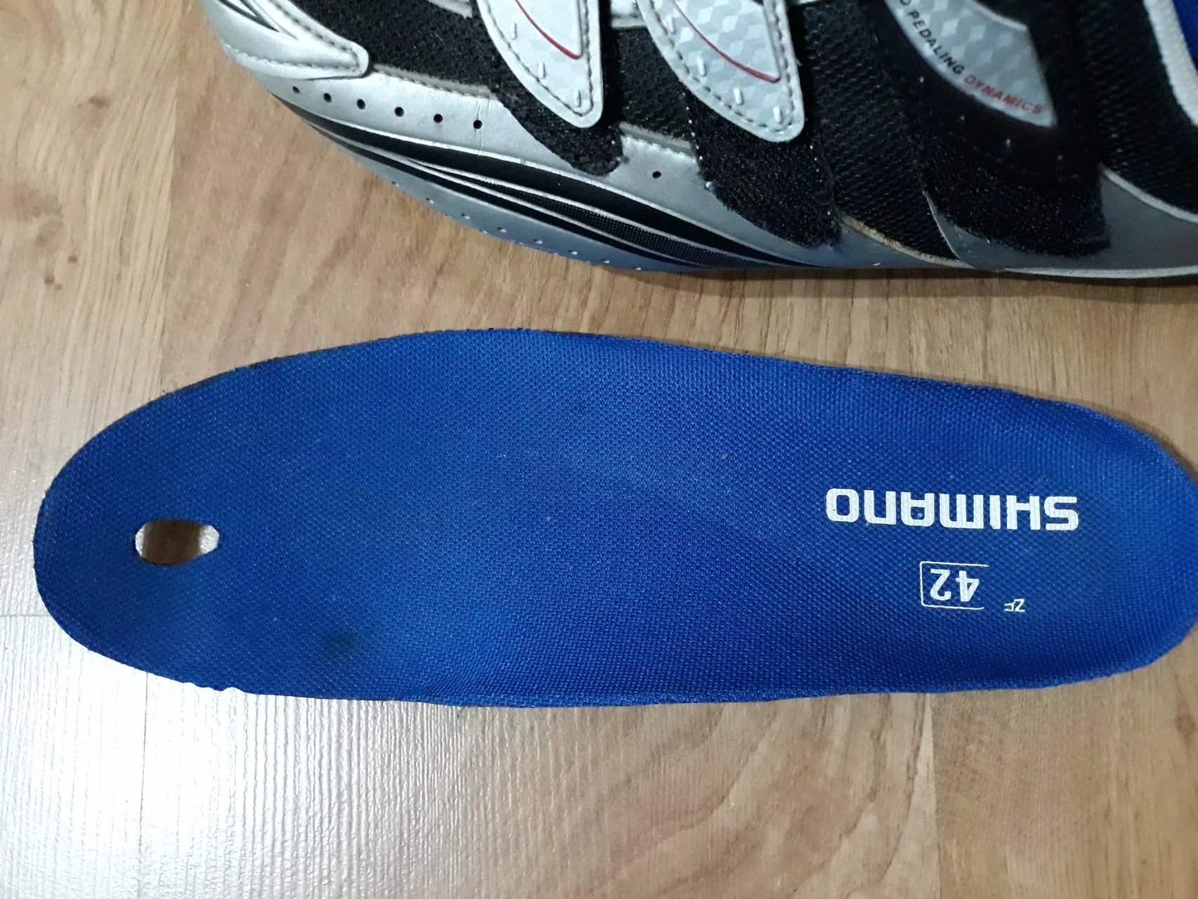 3. Pantofi cursiera
