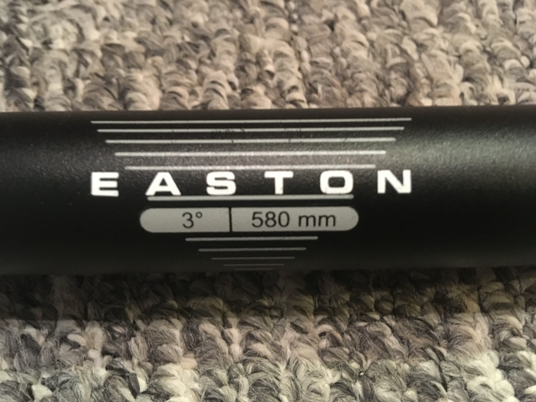 2. Ghidon Easton EA50, flatbar (rise 0mm), back sweep 3, 580mm, prindere 25.4mm