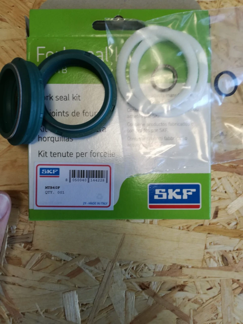 1. SKF | Kit reparație furcă FOX MTB40F | 40 mm | MTB40F