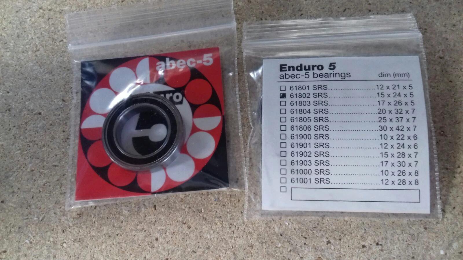 4. Rulment Enduro Bearings | 61802 SRS | 15x24x5 mm | EB8121