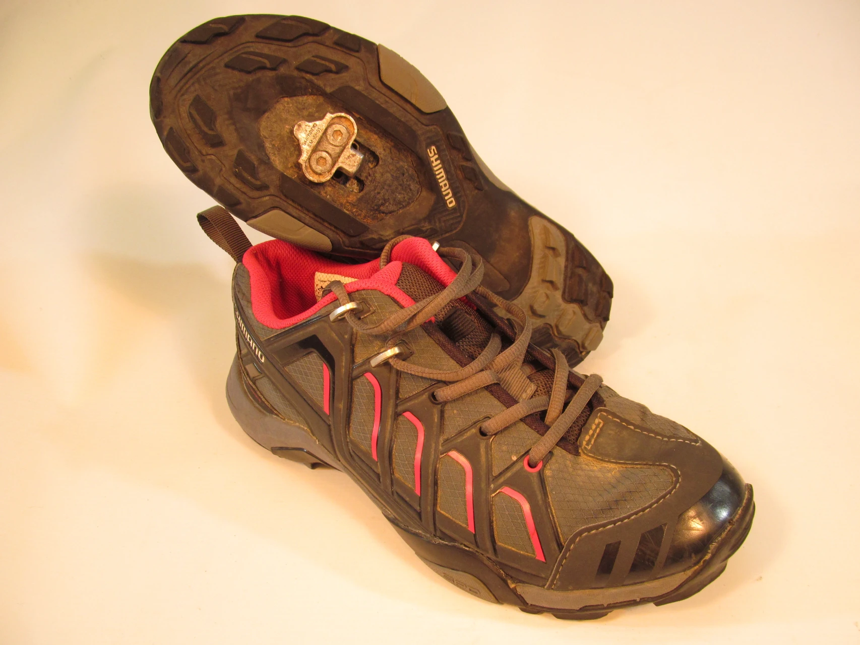 1. Pantofi Shimano SH-WM 34 nr 39, 24.5 cm