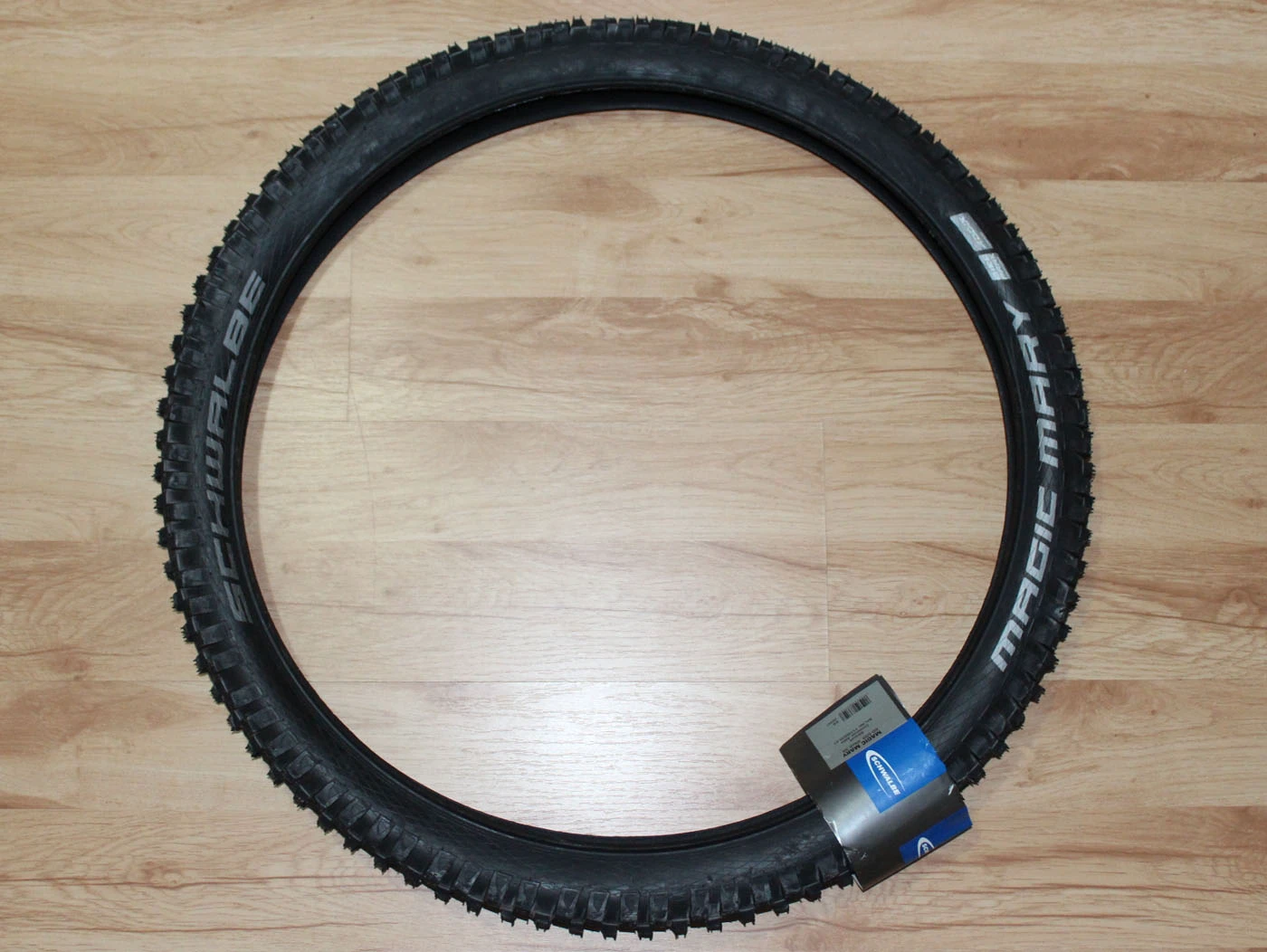 1. Schwalbe Magic Mary Addix - 26x2.35