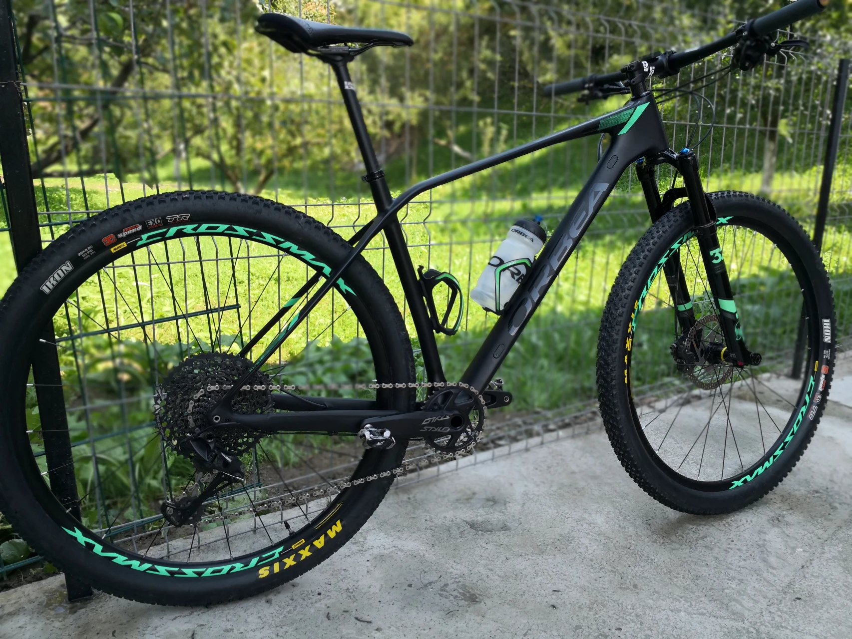 1. Orbea Alma M25 2018 - L