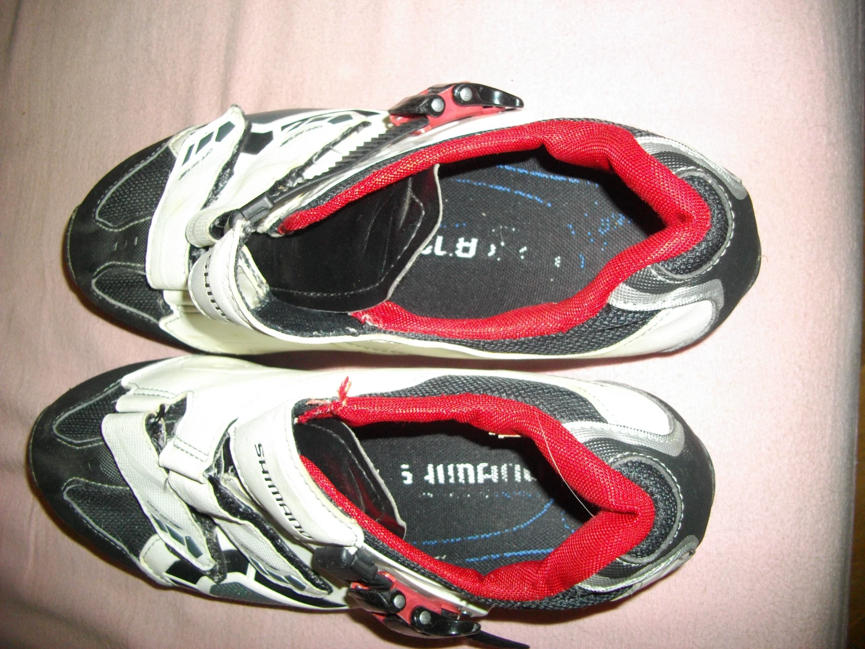 1. Shimano m088