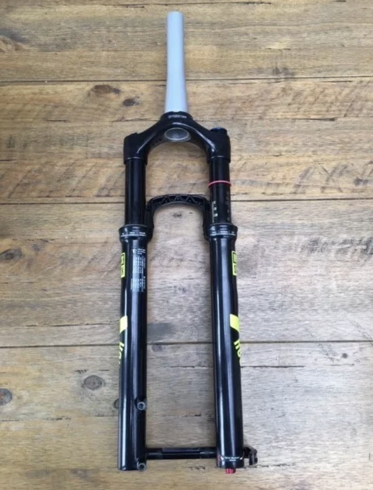 9. RockShox SID RL3 Air DNA3 27,5”