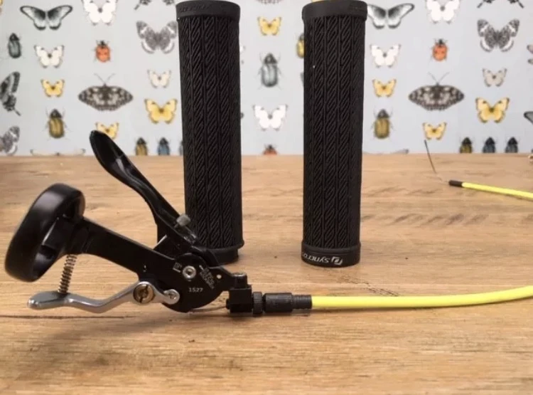 1. RockShox SID RL3 Air DNA3 27,5”
