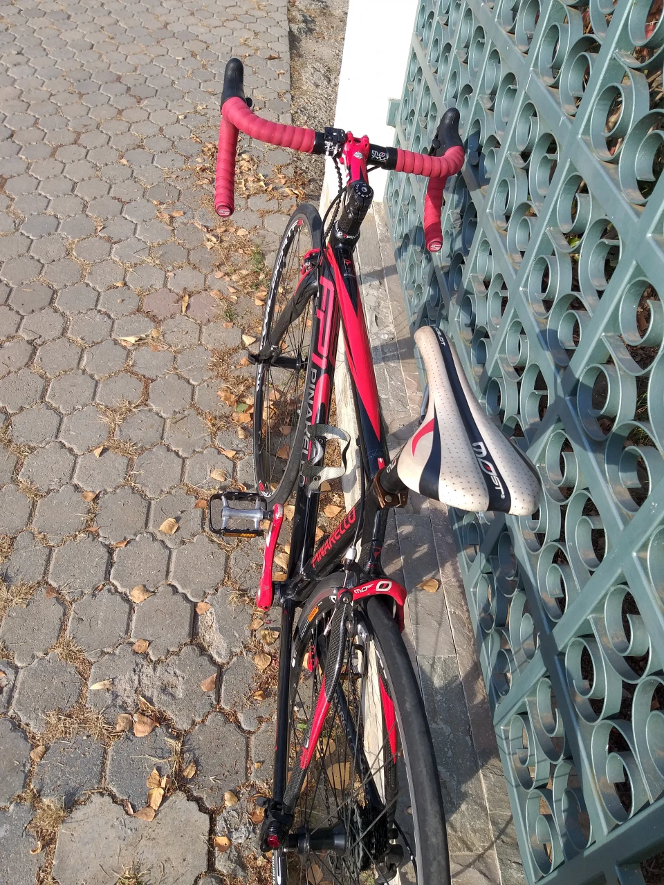 7. Cursiera Pinarello FP 1