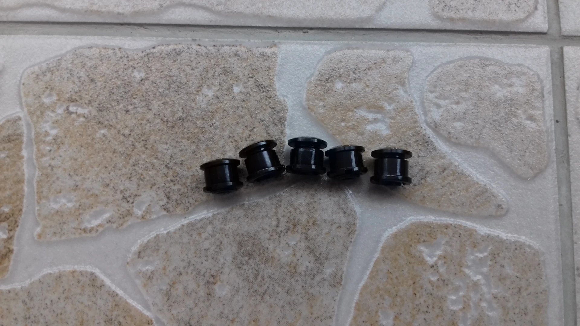 1. Suruburi foi angrenaj aluminiu, 6.5 mm