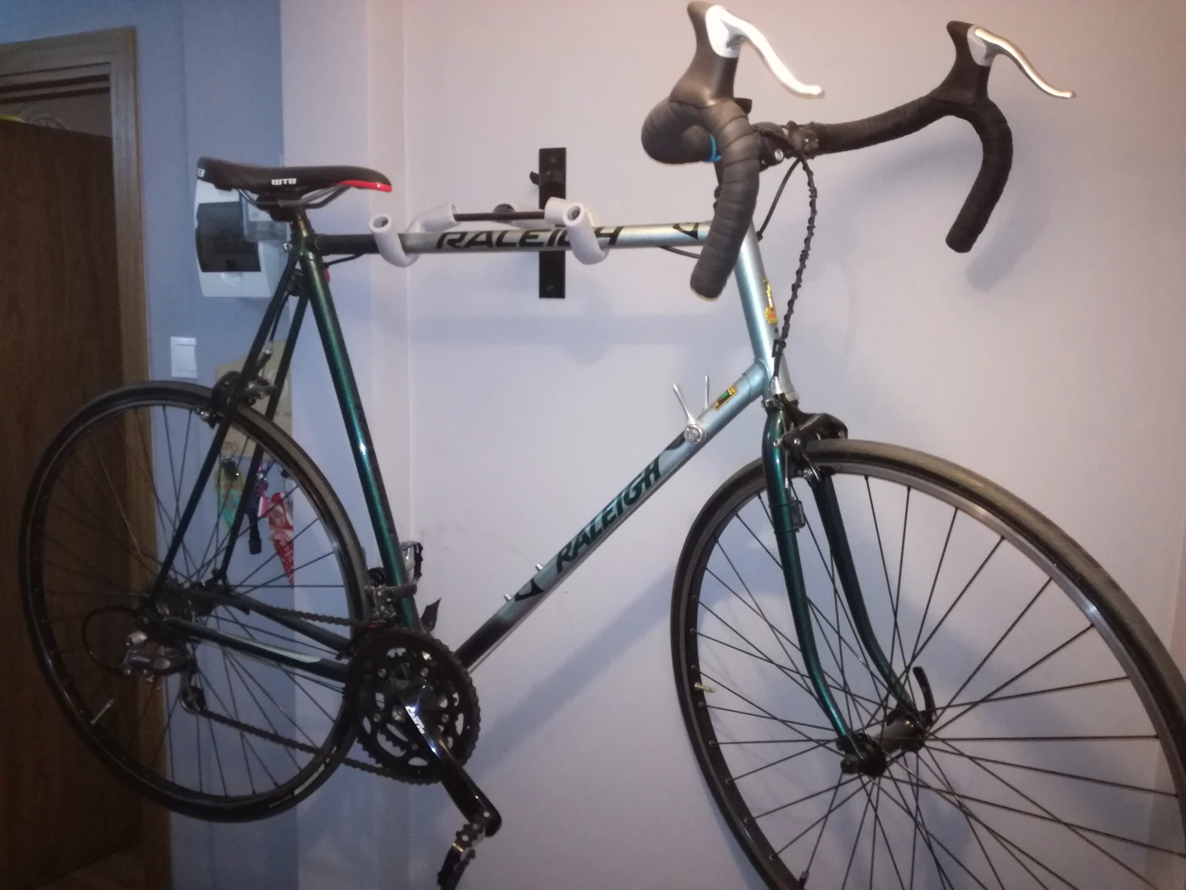 1. Vand cursiera RALEIGH COMP, stare tehnica si estetica foarte buna, Negociabil!