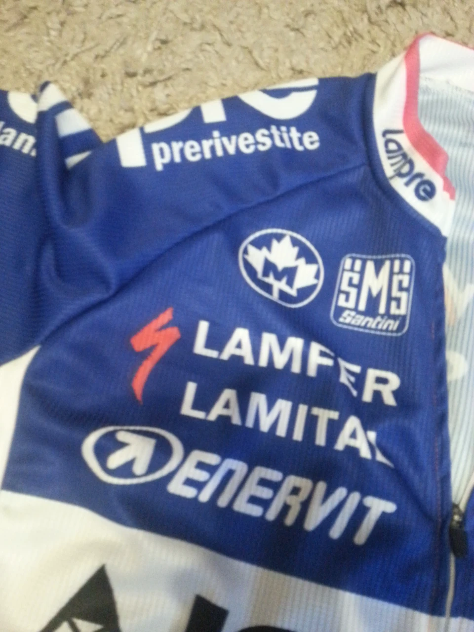 1. Costum santini M