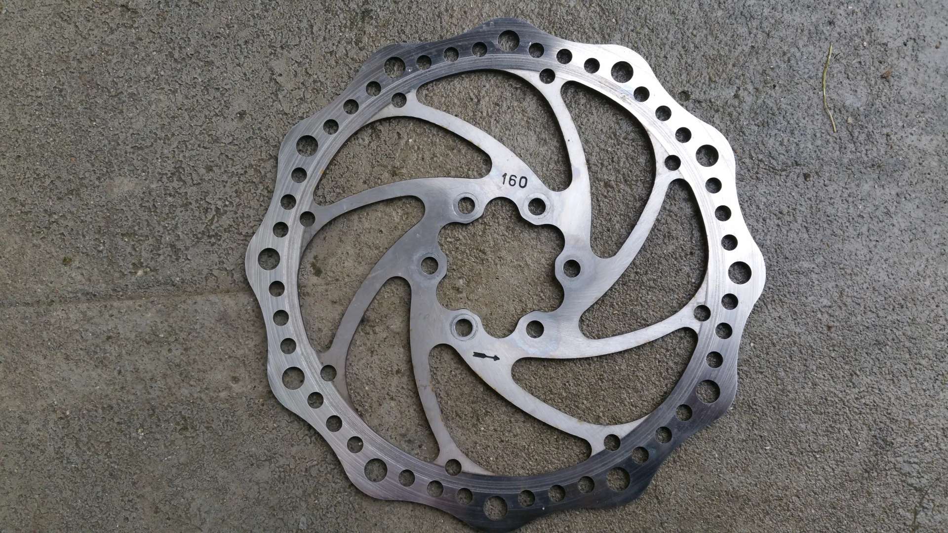 1. Disc / rotor Tektro 160mm 6bolt