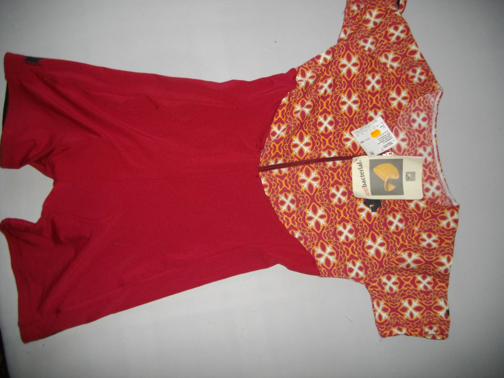 1. Pantaloni Loffler, NOI