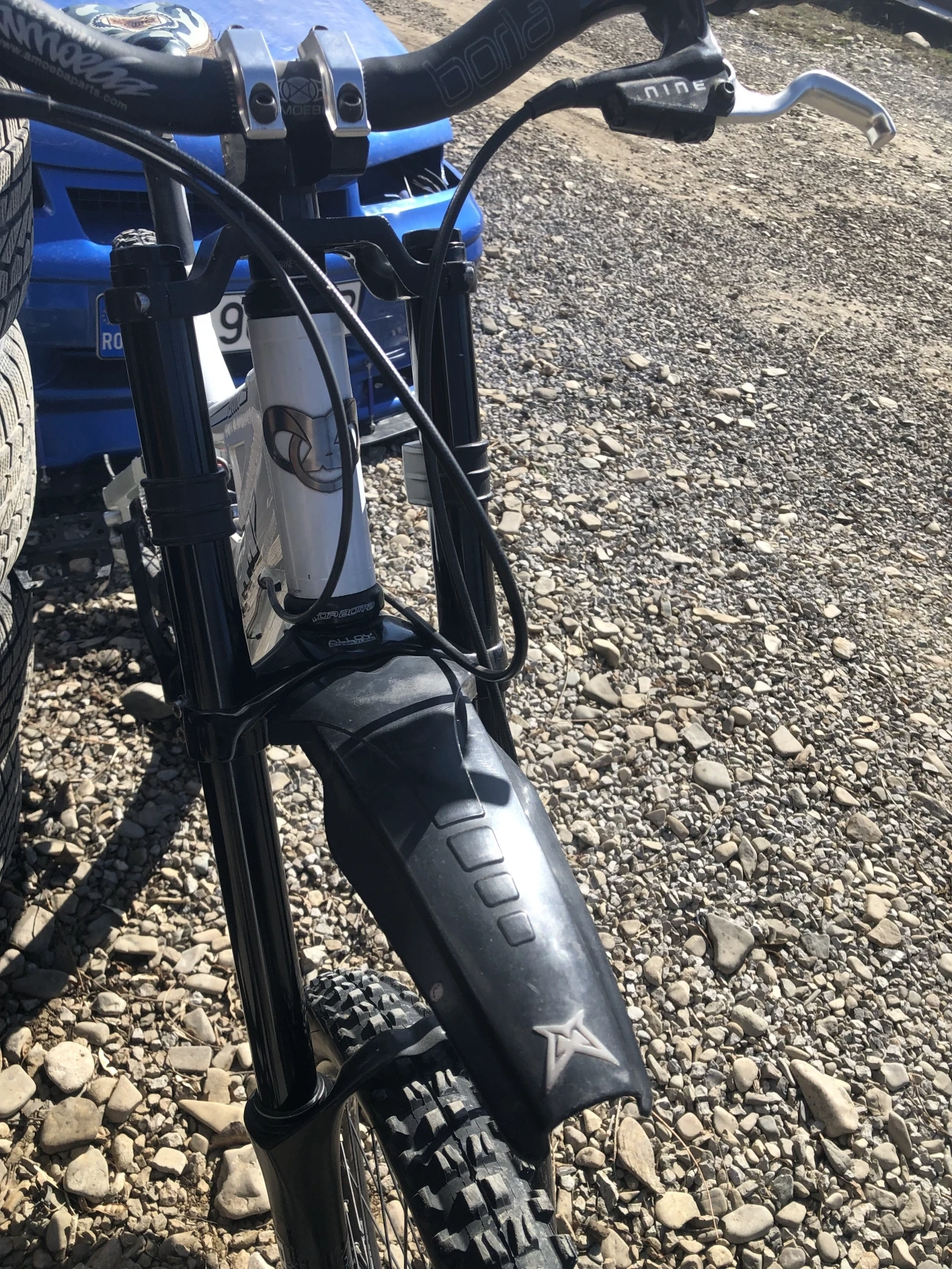 1. Furca DH Marzocchi Super T RCV