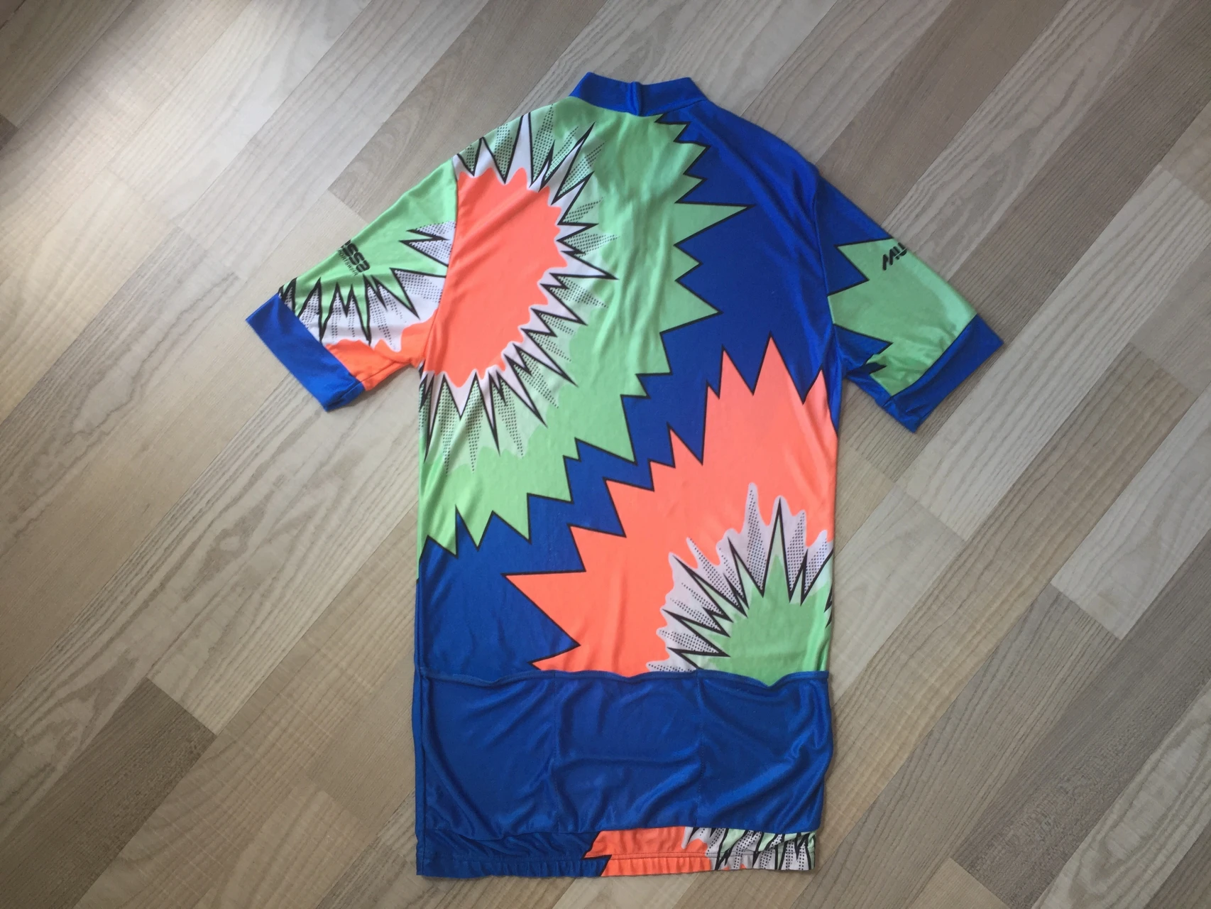 1. Tricou Multessa L-XL