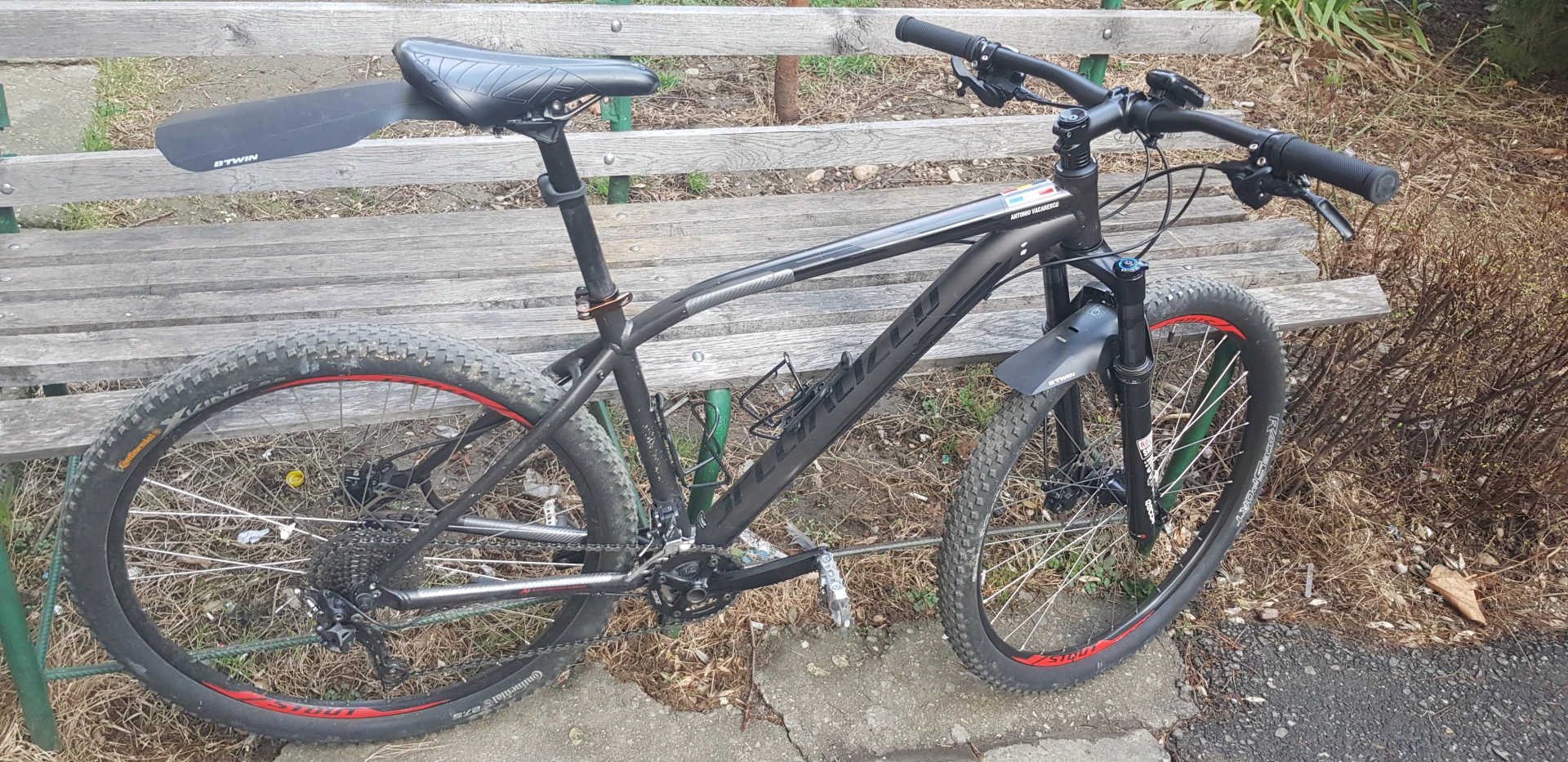 9. Specialized Pitch Comp cu Furca RockShox XC30 Gold, Linie SLX