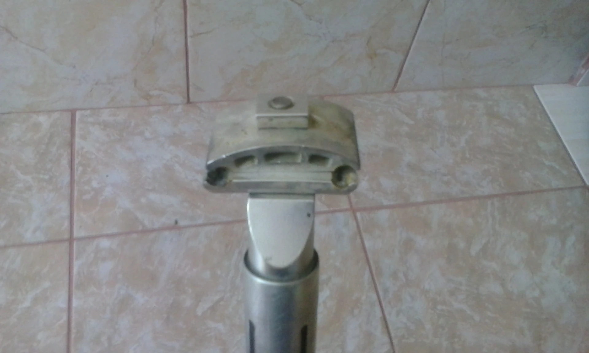 2. Tija sa 28,6mm