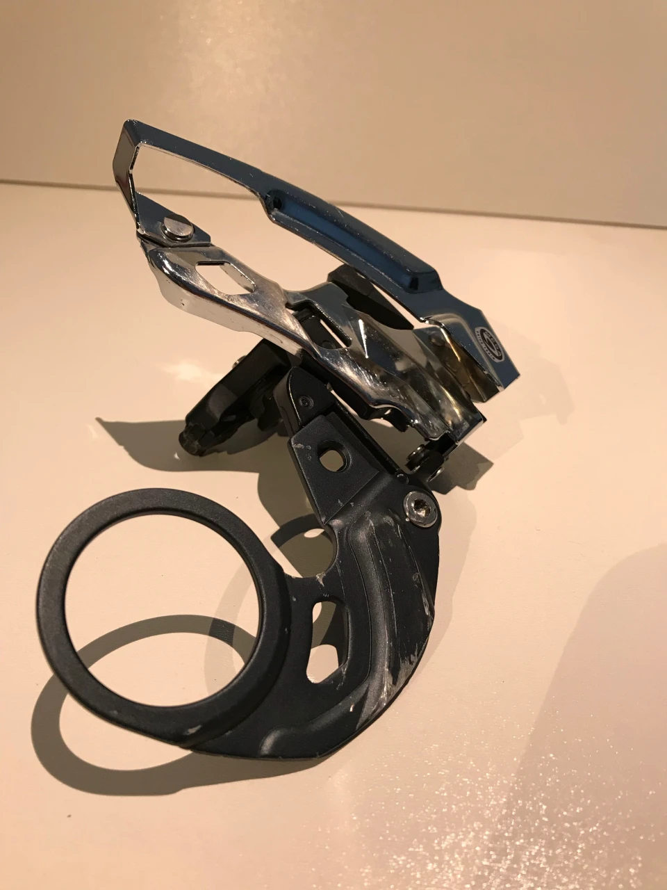 2. Schimbator fata Shimano xt 3 x 9