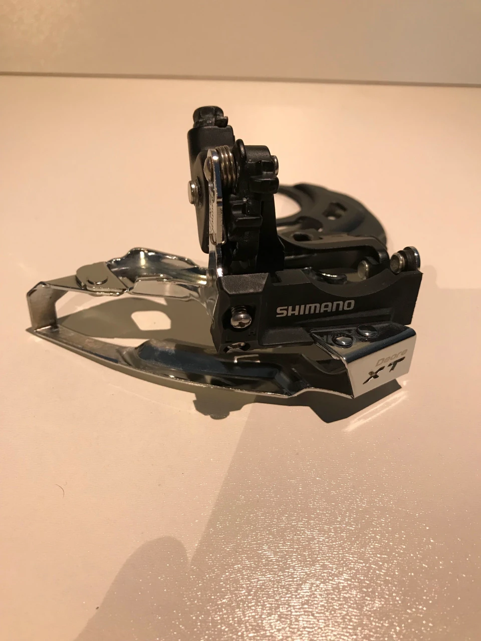 1. Schimbator fata Shimano xt 3 x 9