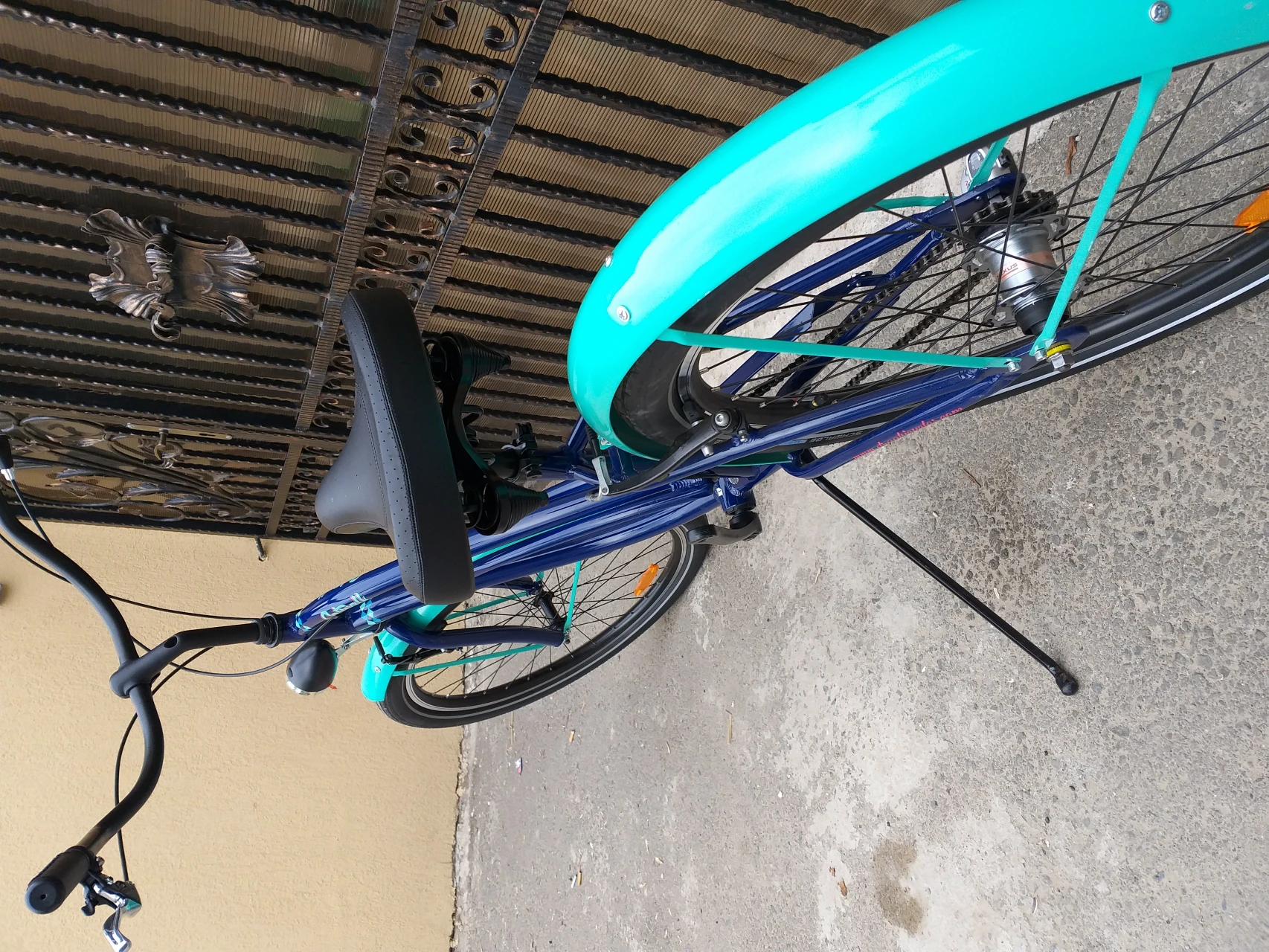 1. Bicicleta oras Drag Catwalk