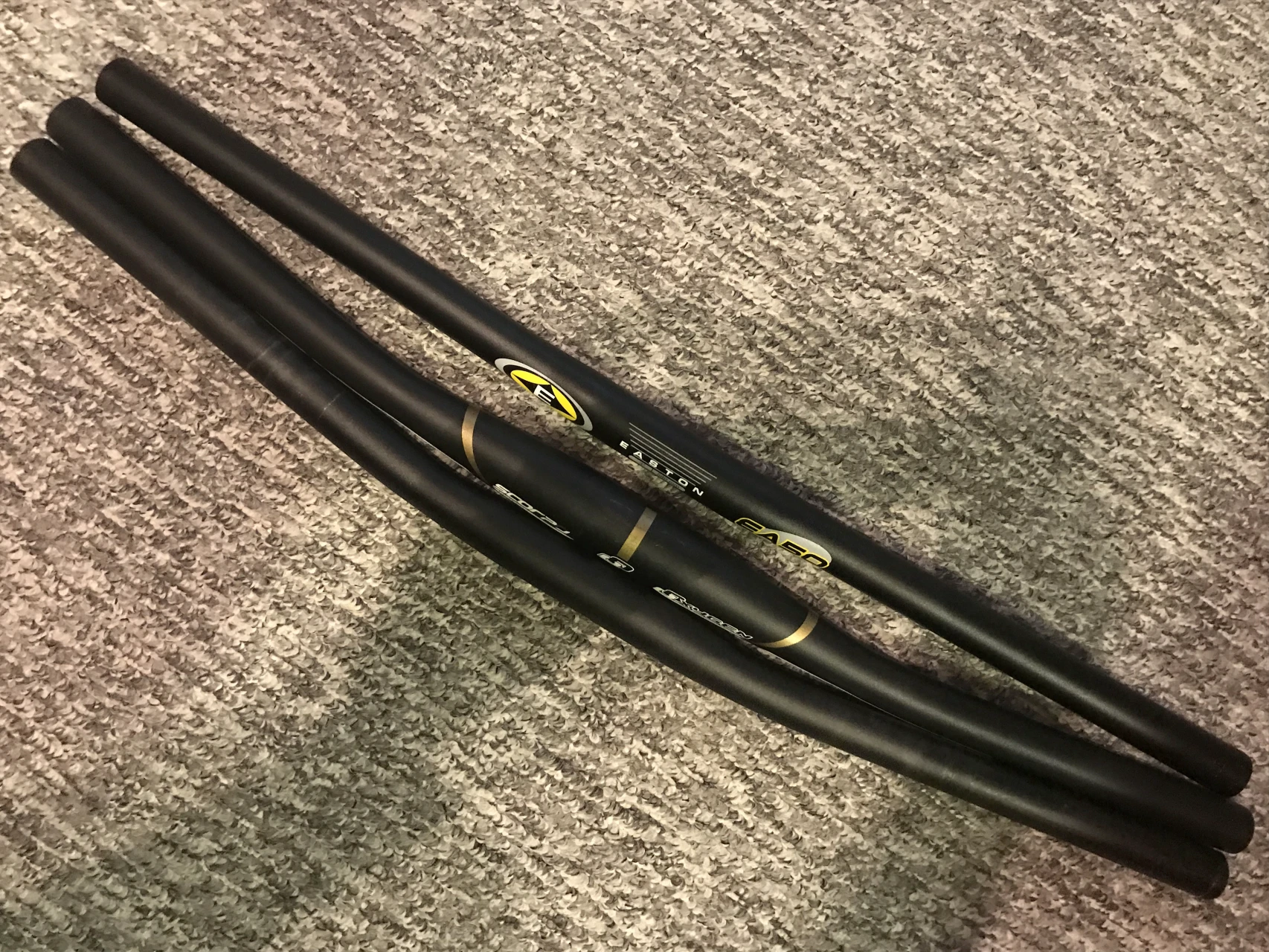 2. Ghidon Oxygen Scorpo, flatbar (rise 0mm), back sweep 6, prindere 31.8mm, 600mm