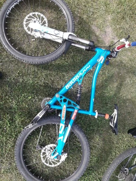 1. Vand sau Schimb RockRider FR6 Evo