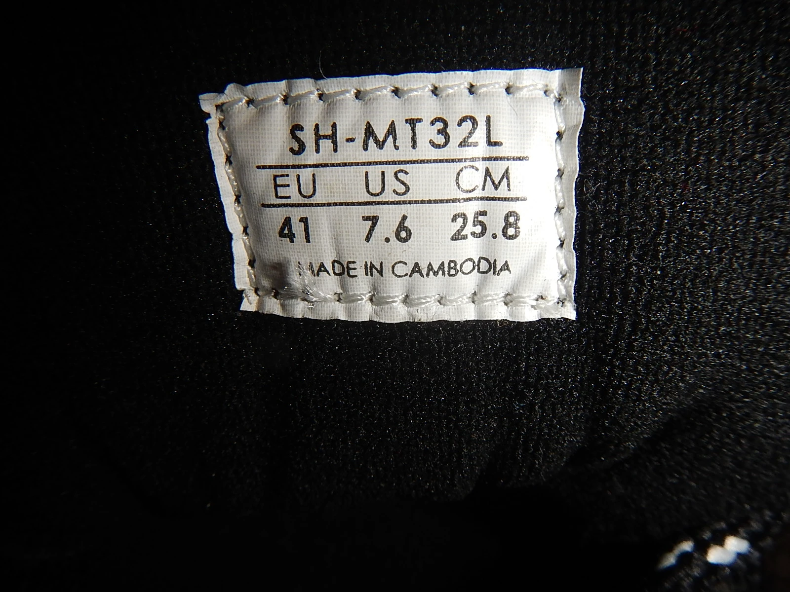 4. Pantofi/SPD ciclism SHIMANO Sh-mt 32. Marimea 41(26 cm).