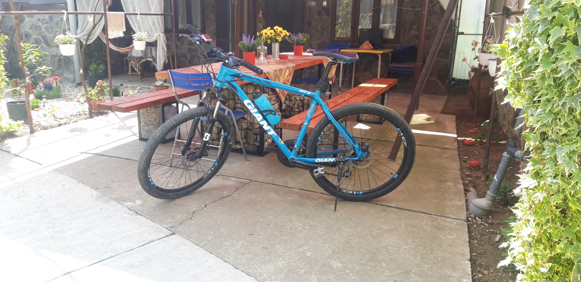 3. Giant ATX Lite