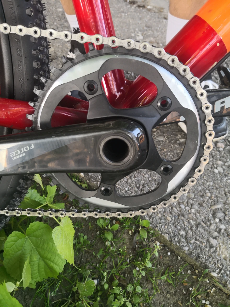 1. Sram force 1