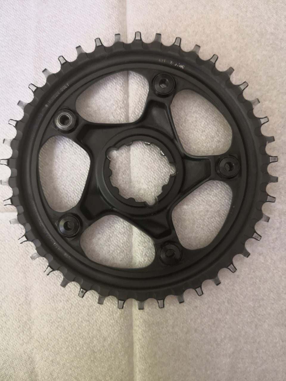 1. SRAM FORCE 1 42 T