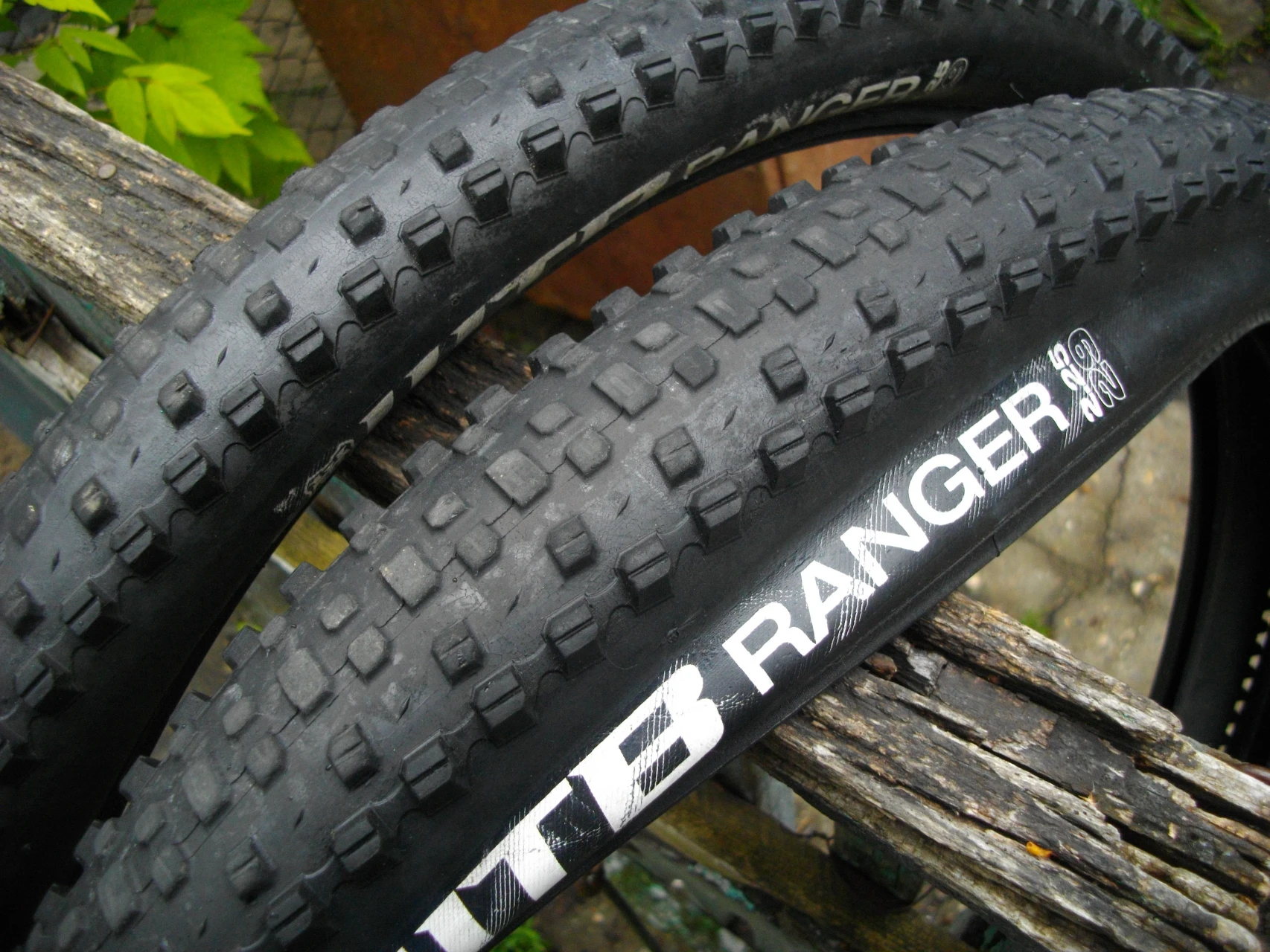 1. Doua WTB ranger 2,25