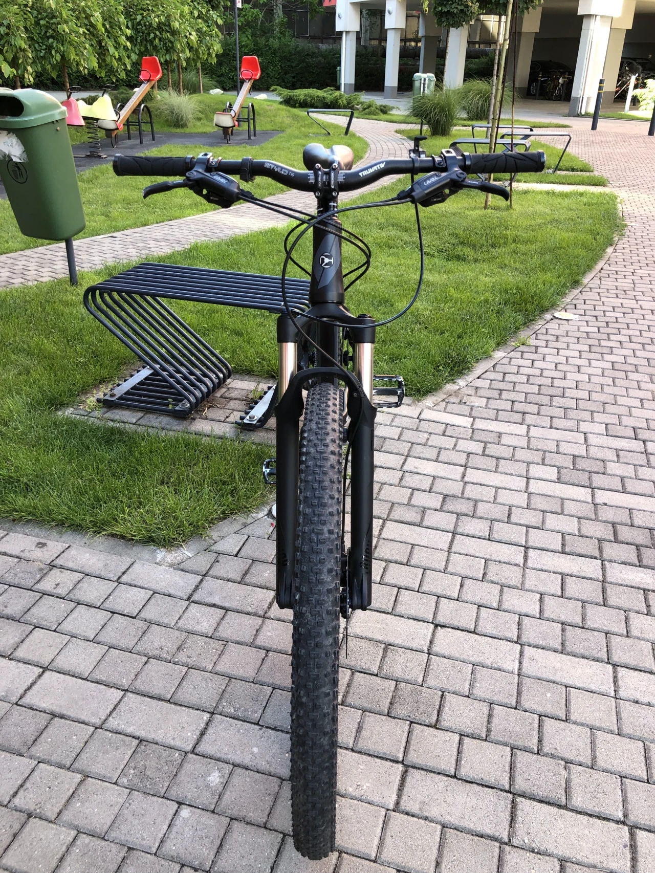 5. Bicicleta MTB Devron Zerga d5.9