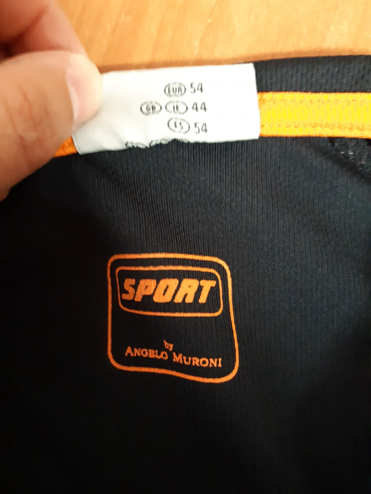 1. Tricou Maneca scurta - L (54)