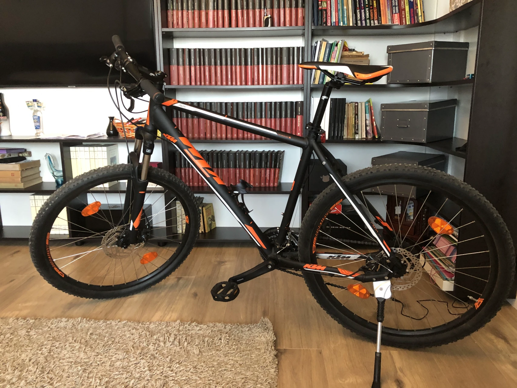 9. Bicicleta KTM