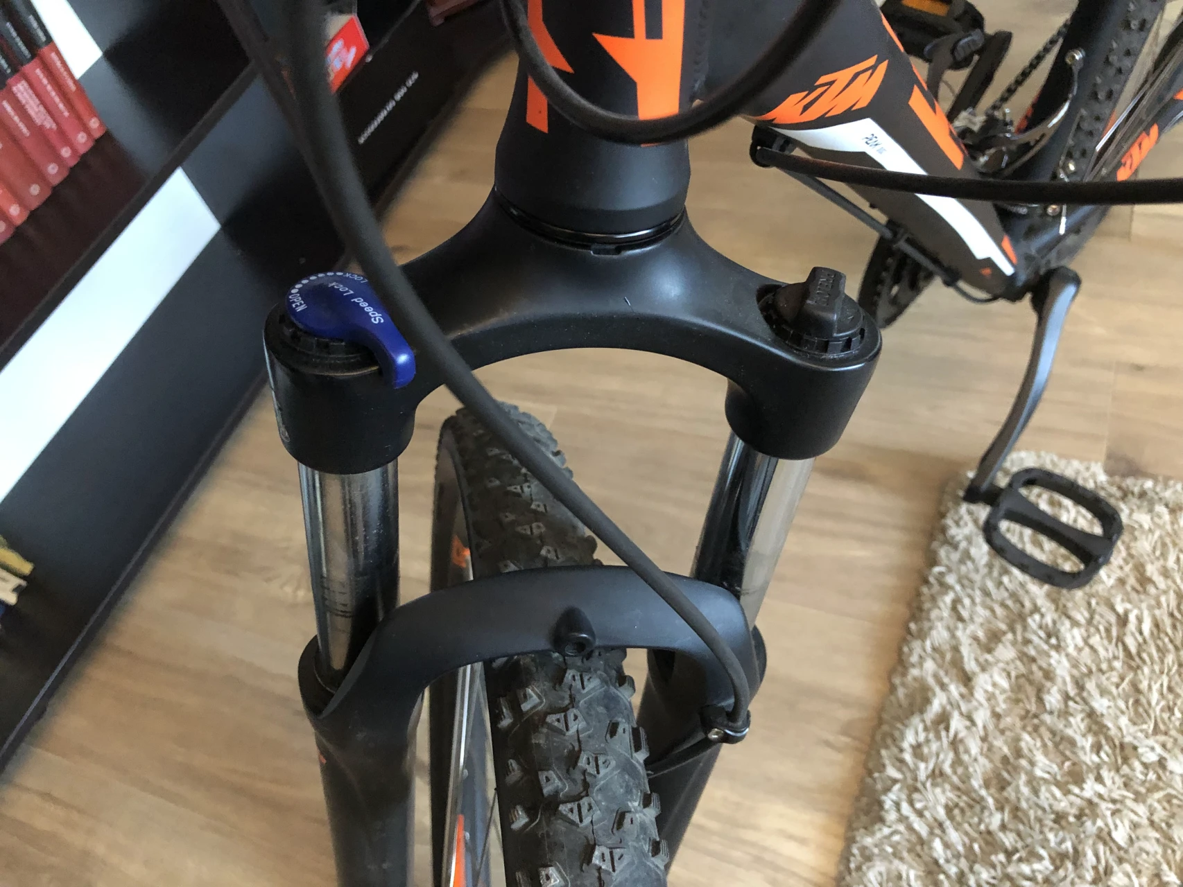 1. Bicicleta KTM
