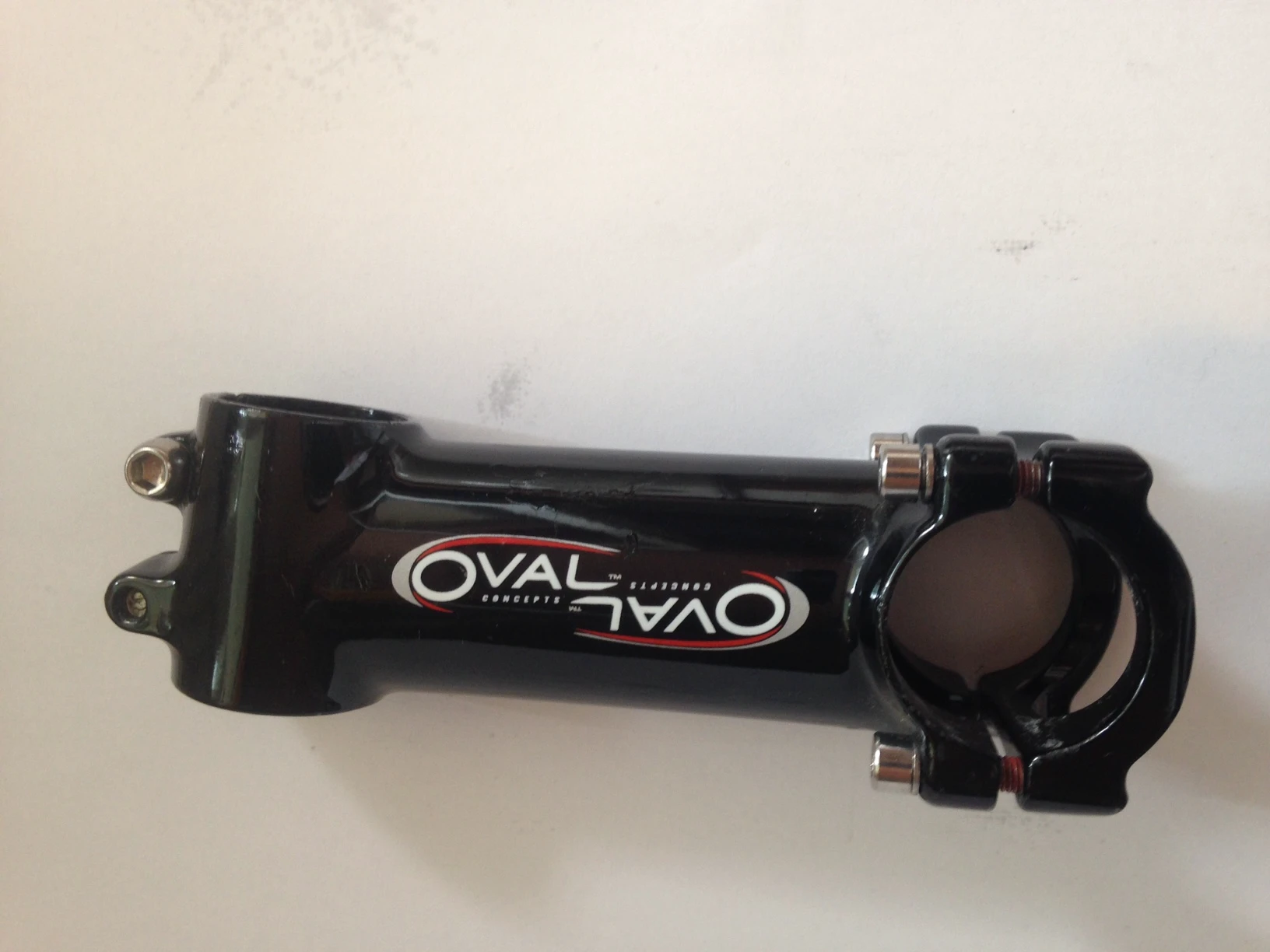 1. Pipa / stem OVAL110 mm 31,8