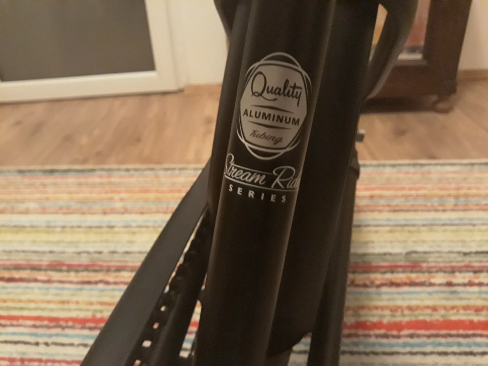 1. Bicicleta de oras Electra Straight 8