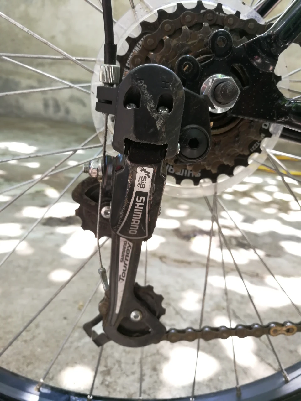 1. Rockrider 300 26" Uzata