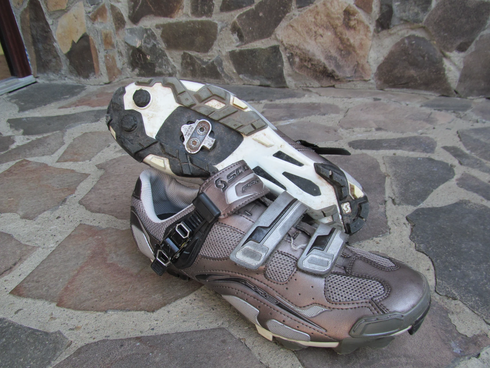 1. Pantofi Scott Pro nr 43, 28cm