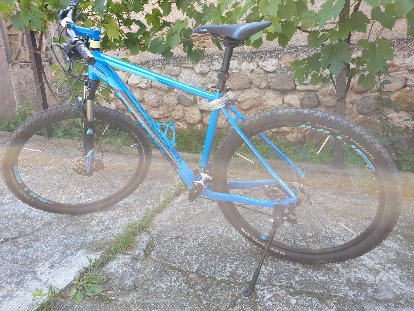1. Cube attention sl 2018 aqua blue