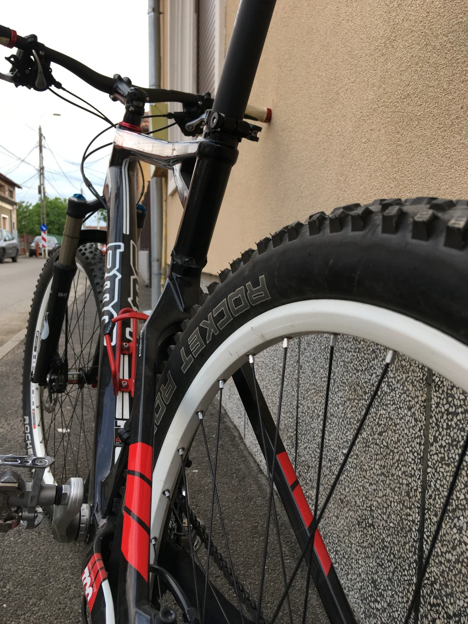 4. MTB BMC Team Elite 01