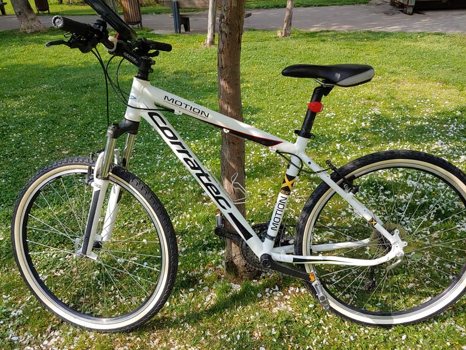 6. Bicicleta Corratec Motion 2012