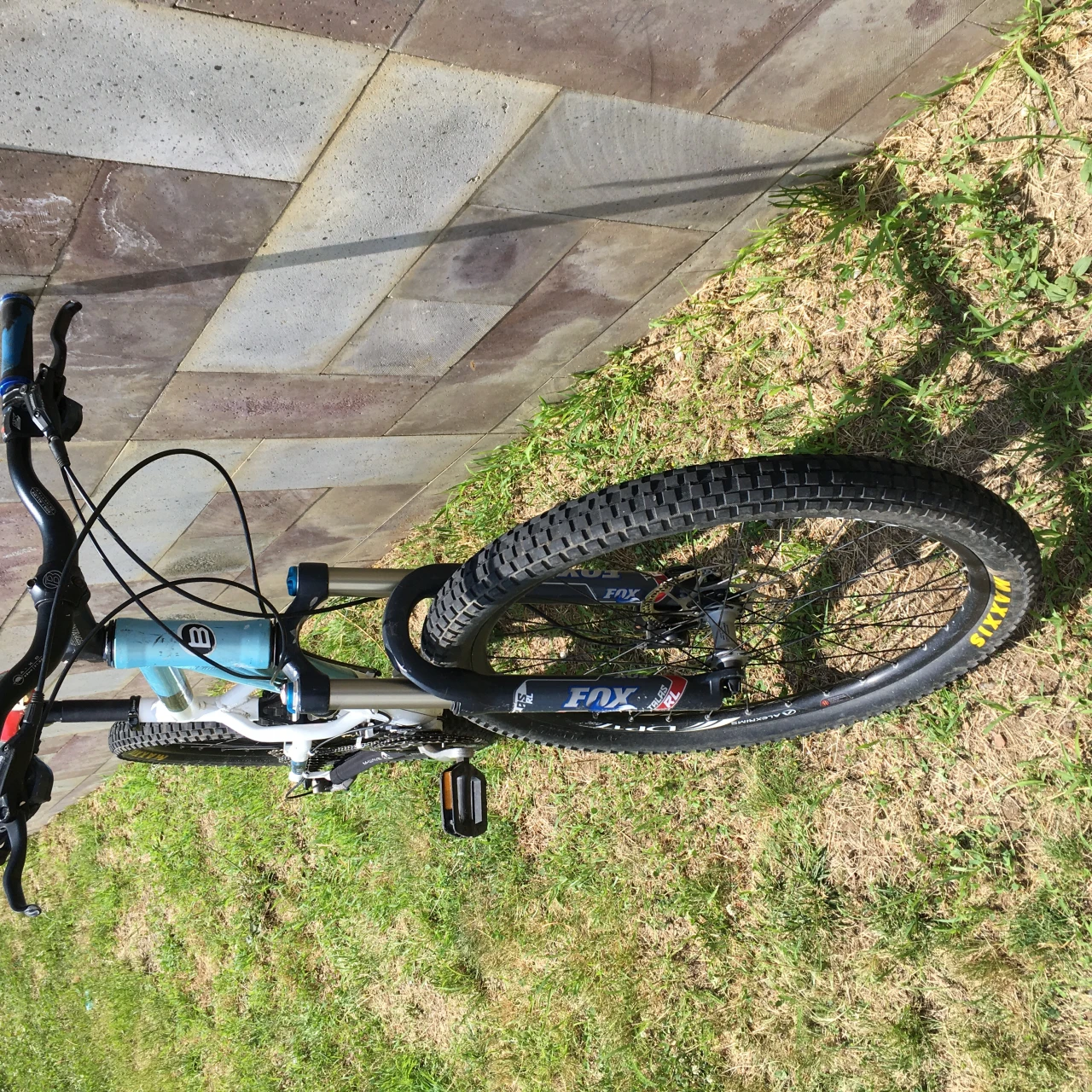 1. Bicicleta Enduro BMC Venus marime M