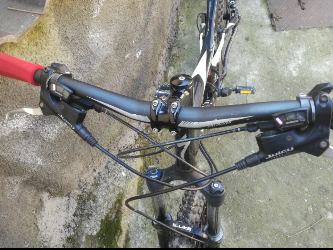 3. Bicicleta Specialized