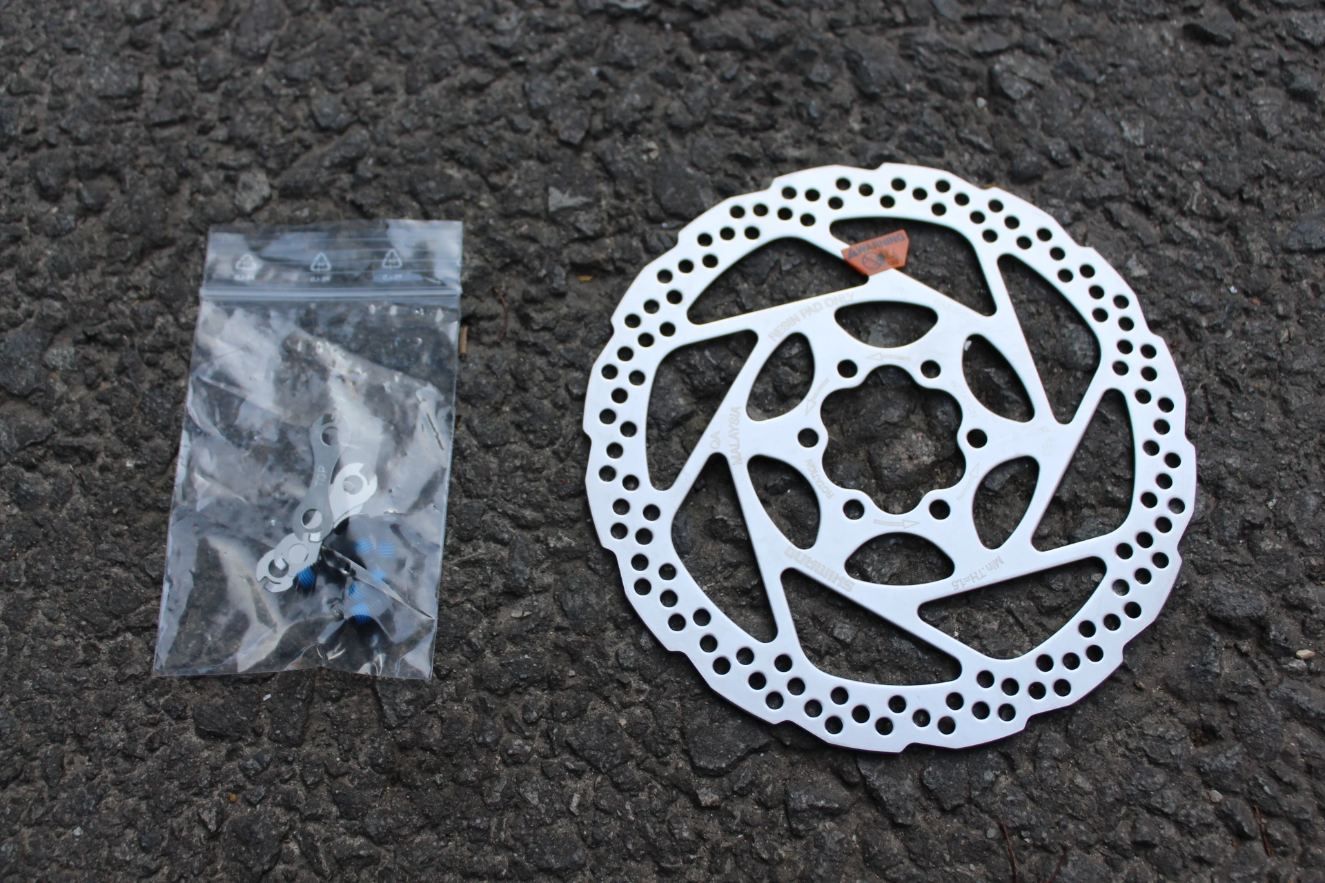 1. Shimano SM-RT56S 160mm disc