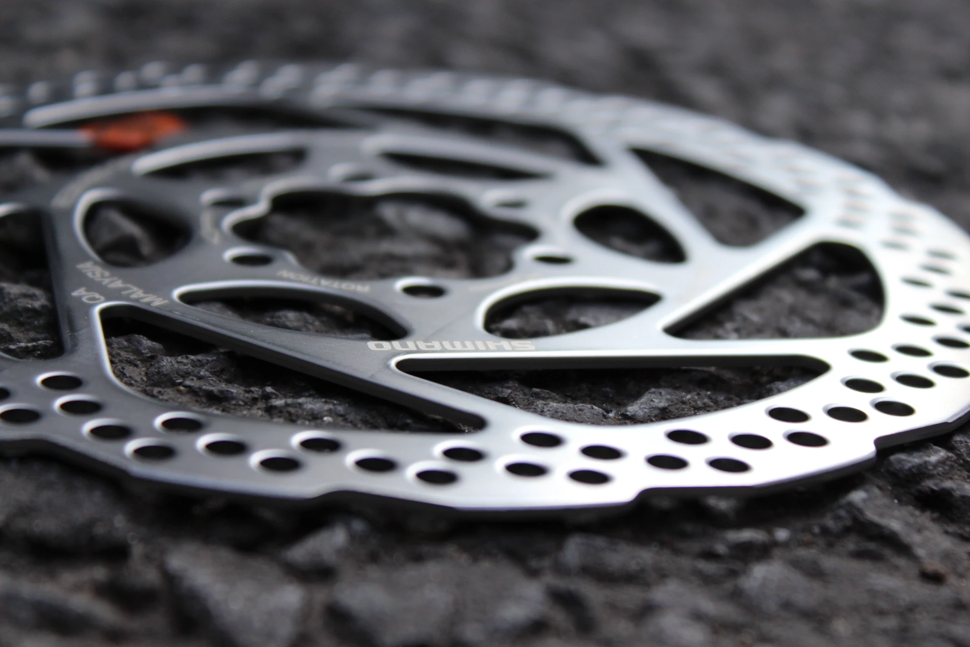 3. Shimano SM-RT56S 160mm disc