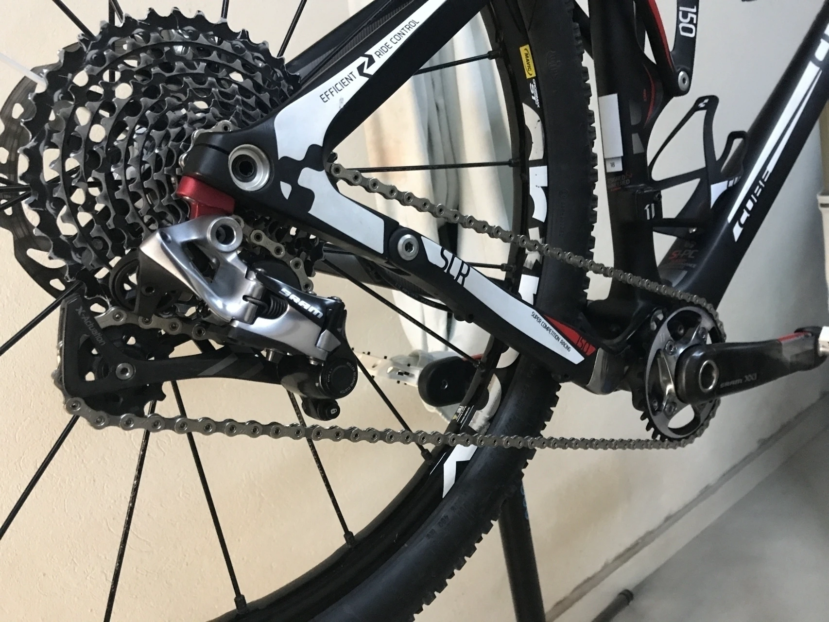 1. Cube AMS 150 HPC