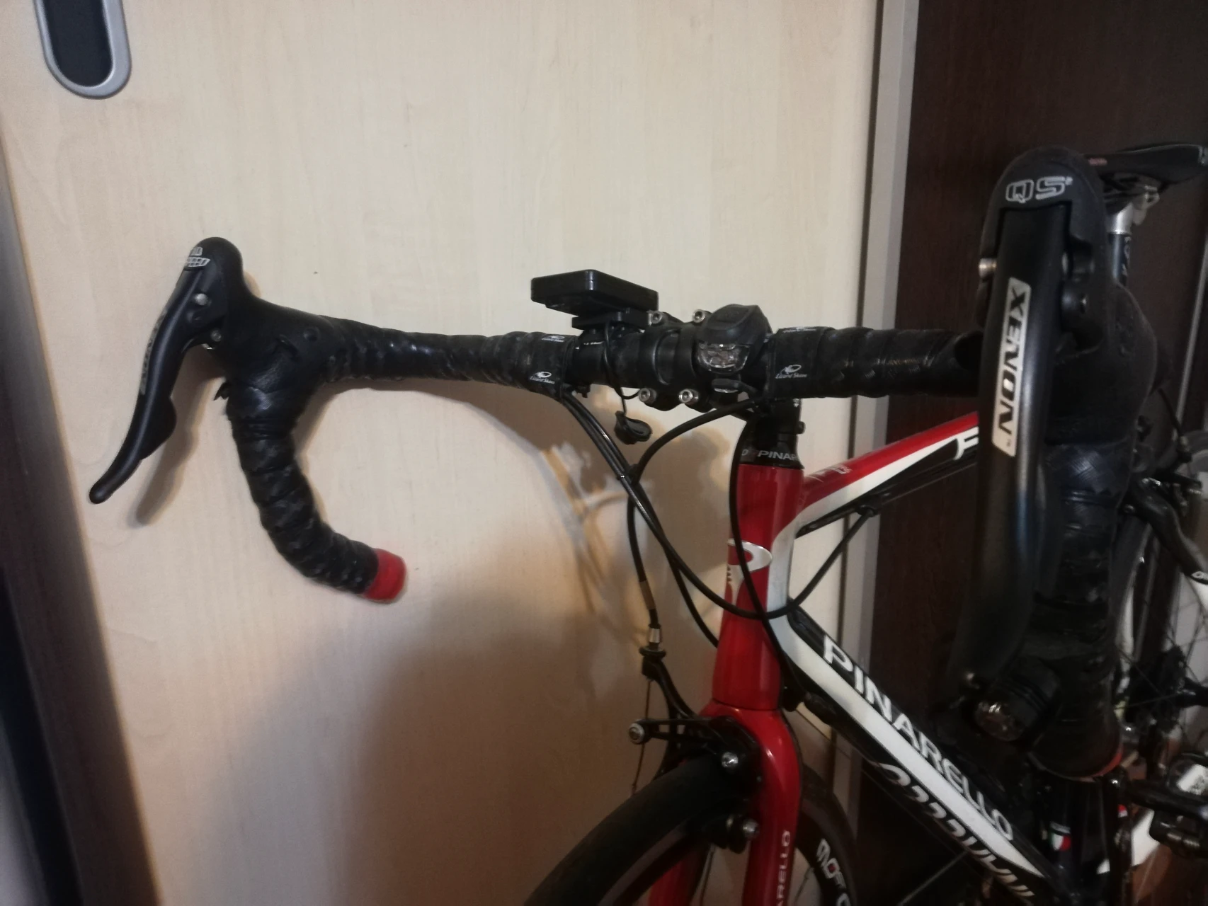 5. Cursiera Pinarello FP2