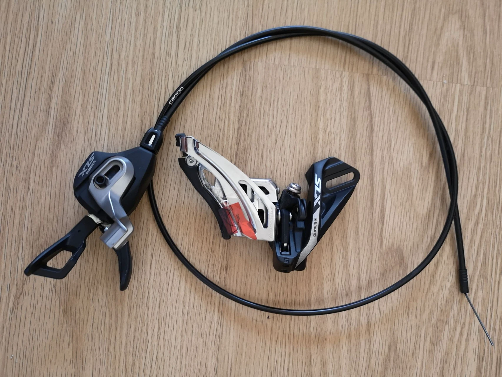 1. Schimbator foi + maneta schimbator Shimano SLX