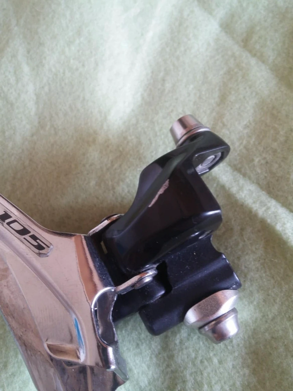 7. Schimbator Foi Shimano 105 5700