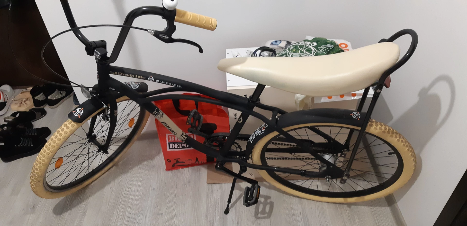 4. Vand sau schimb bicicleta cruiser/ de oras, Pegas Strada 1.